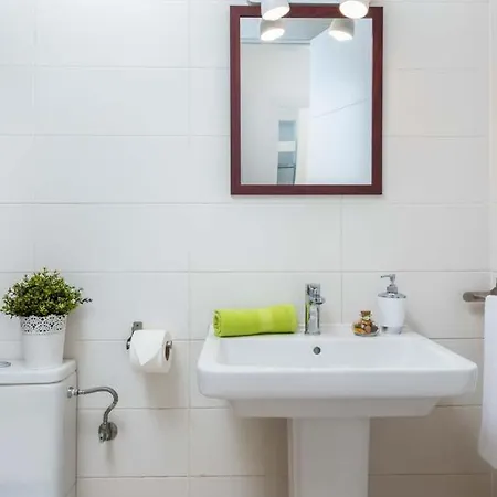 Playa De Fanabe Sleeps 8 With Pool Air Con And Wifi Villa