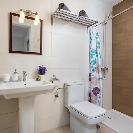 Playa De Fanabe Sleeps 8 With Pool Air Con And Wifi *